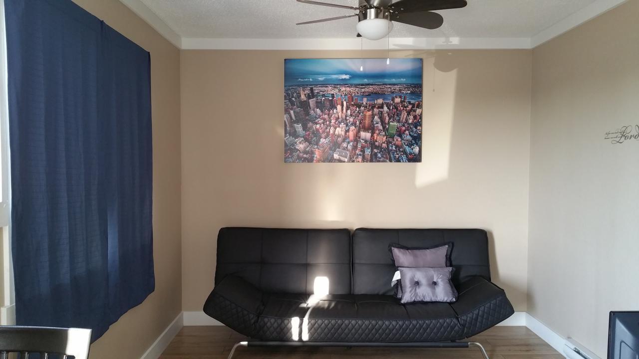 Alahart Motel Dawson Creek Dış mekan fotoğraf